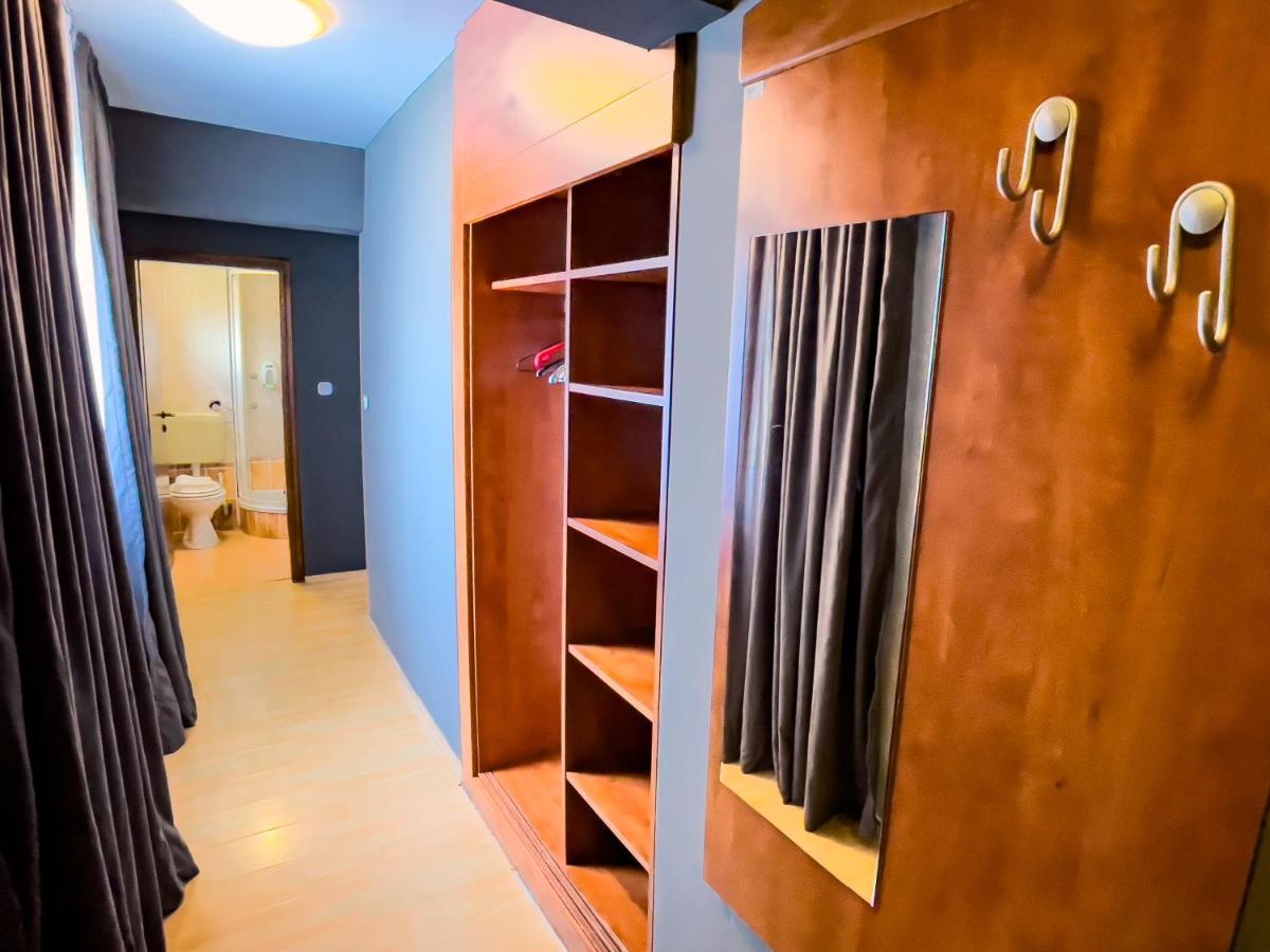 Grand - Premium Rooms & Apartments Selce Exterior foto