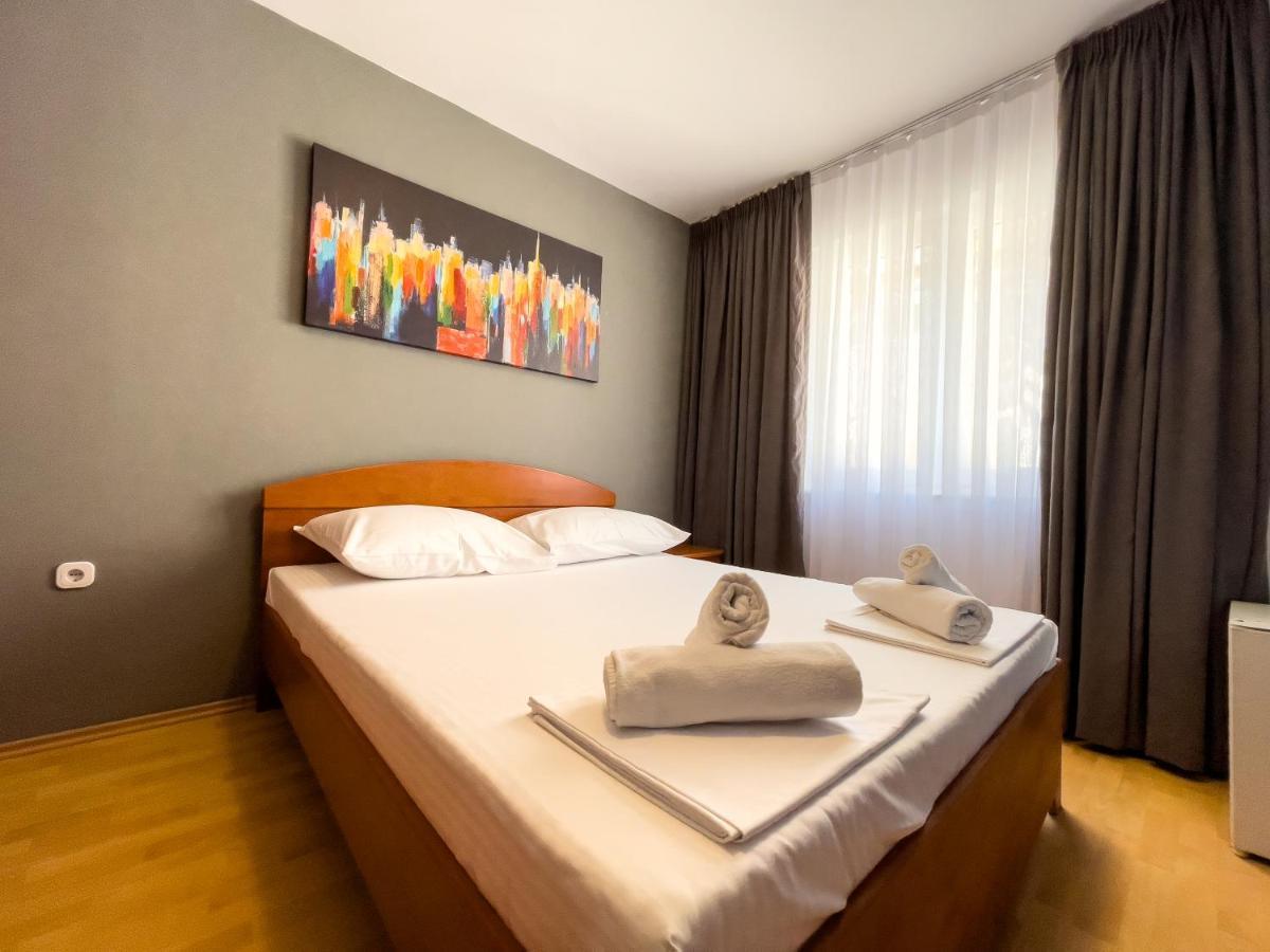 Grand - Premium Rooms & Apartments Selce Exterior foto